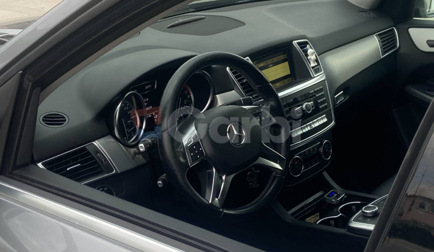 Mercedes-Benz ML 350 BLUETEC 4MATIC A7