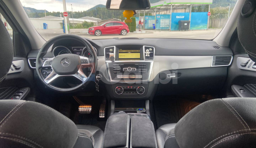 Mercedes-Benz ML 350 BLUETEC 4MATIC A7