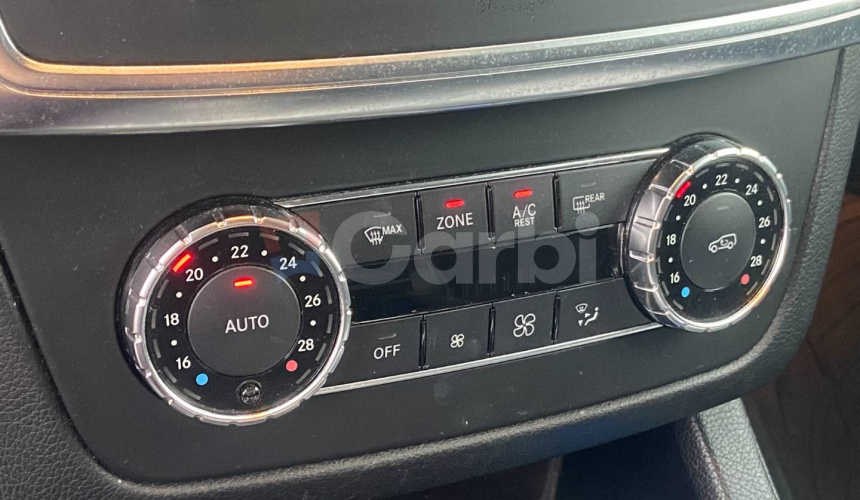 Mercedes-Benz ML 350 BLUETEC 4MATIC A7