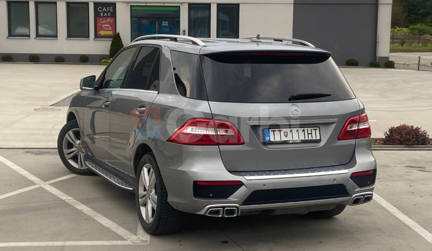 Mercedes-Benz ML 350 BLUETEC 4MATIC A7