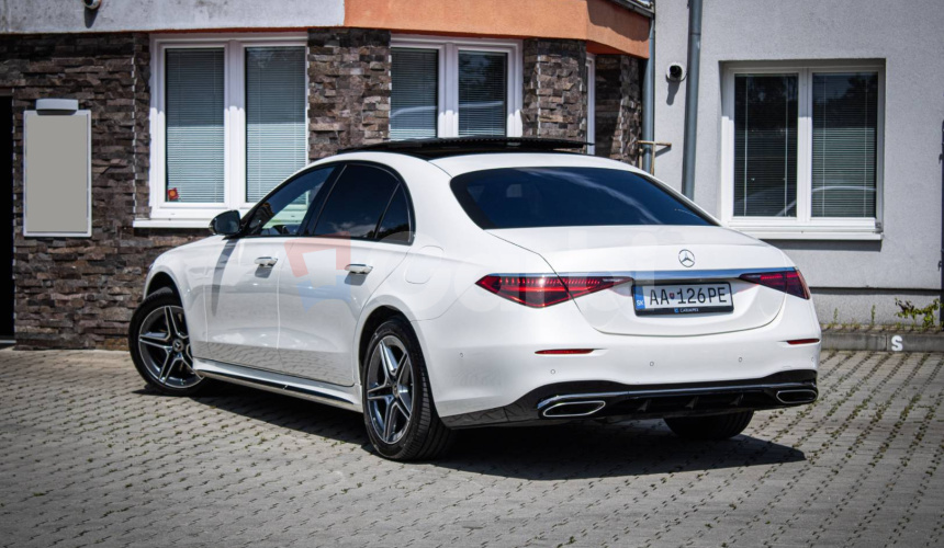 Mercedes-Benz S trieda Sedan 580e L 4MATIC Manufaktur, Slovenské, Nelakované, V záruke, Pano, D
