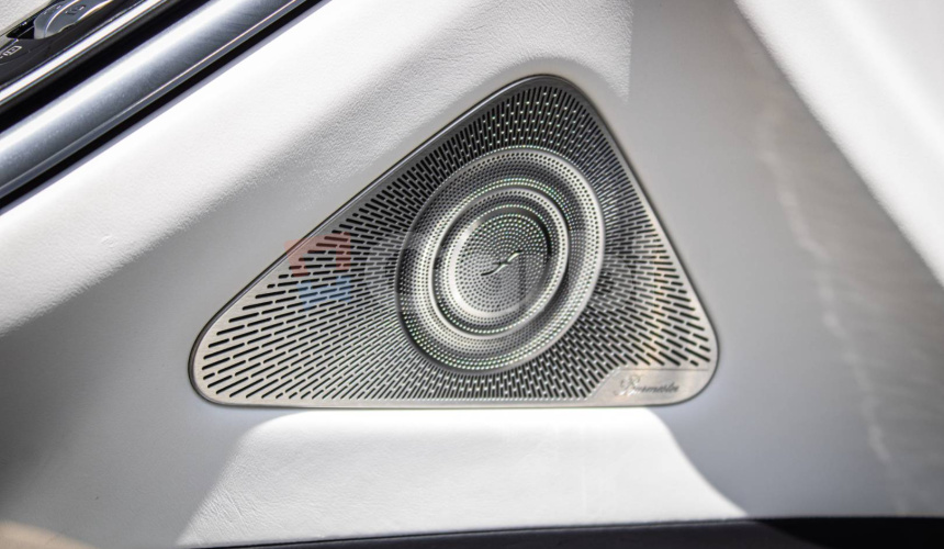 Mercedes-Benz S trieda Sedan 580e L 4MATIC Manufaktur, Slovenské, Nelakované, V záruke, Pano, D