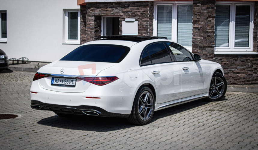 Mercedes-Benz S trieda Sedan 580e L 4MATIC Manufaktur, Slovenské, Nelakované, V záruke, Pano, D