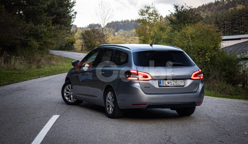 Peugeot 308 Break/SW SW 1.5 BlueHDi 130k Style, Slovenské, 2. Majiteľ, Nový olej v prevodovke,