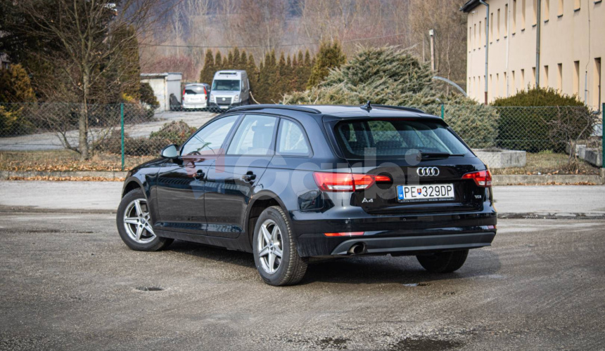 Audi A4 Avant 2.0 TDI Stronic, ACC, el. ťažné, lane asist, navi