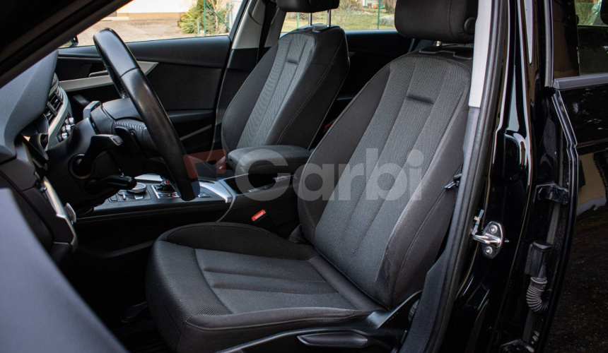 Audi A4 Avant 2.0 TDI Stronic, ACC, el. ťažné, lane asist, navi