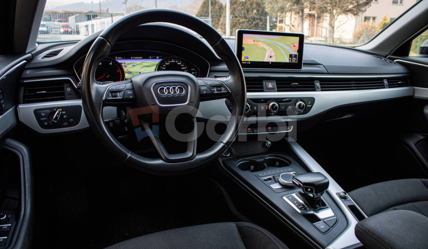 Audi A4 Avant 2.0 TDI Stronic, ACC, el. ťažné, lane asist, navi