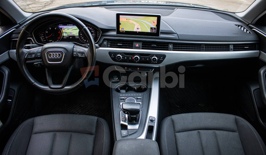 Audi A4 Avant 2.0 TDI Stronic, ACC, el. ťažné, lane asist, navi