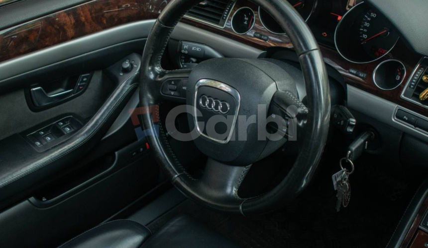 Audi A8 4.2 V8 TDI quattro tiptronic DPF