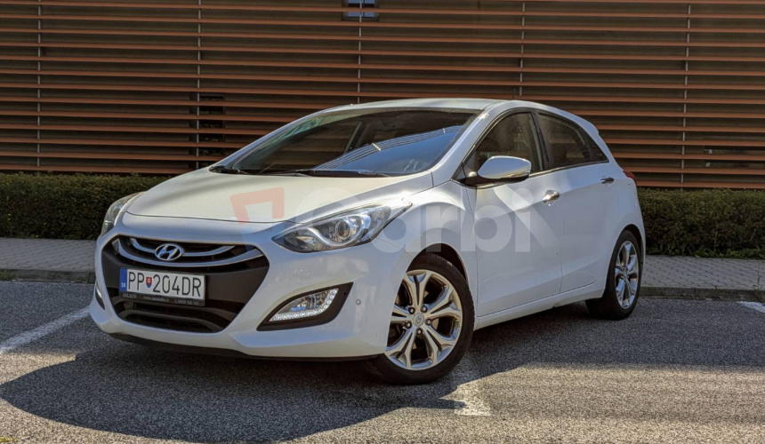 Hyundai i30 1.6 GDI DOHC Style A/T
