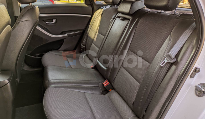 Hyundai i30 1.6 GDI DOHC Style A/T