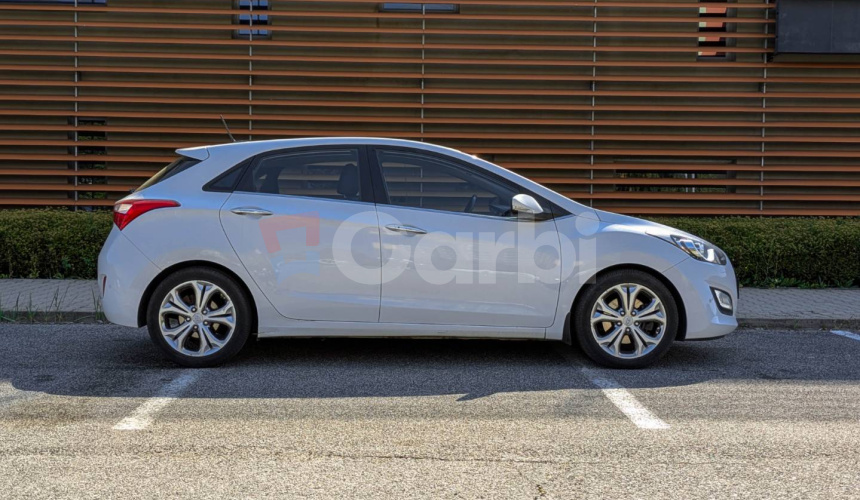Hyundai i30 1.6 GDI DOHC Style A/T