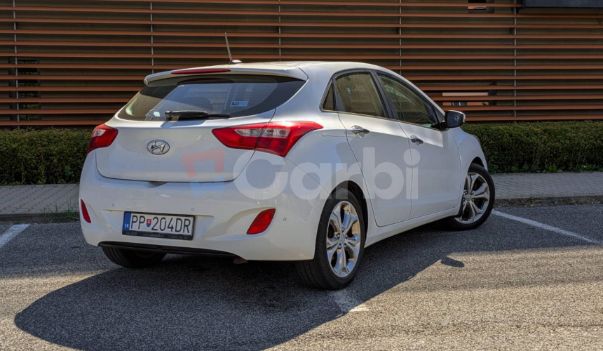 Hyundai i30 1.6 GDI DOHC Style A/T
