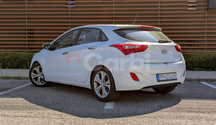 Hyundai i30 1.6 GDI DOHC Style A/T