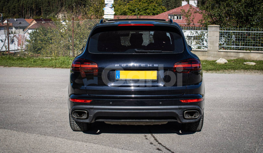 Porsche Cayenne II 3.0 Diesel V6 Tiptronic, Facelift, Pano, LCD, pekný stav, 1. majiteľ