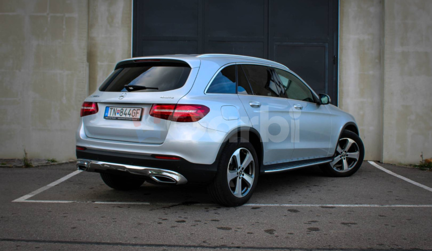 Mercedes-Benz GLC SUV 220d 4MATIC A/T