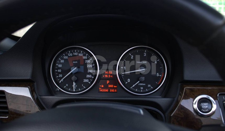 BMW Rad 3 Cabrio 325 d A/T