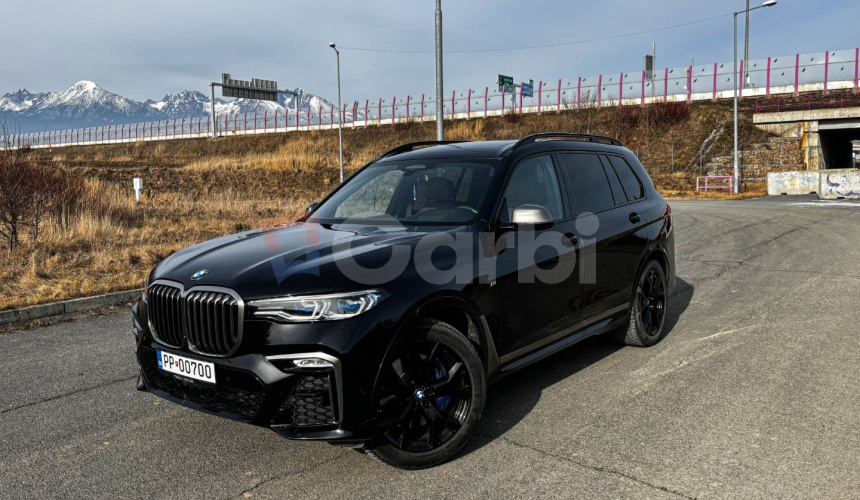 BMW X7 xDrive M50i A/T