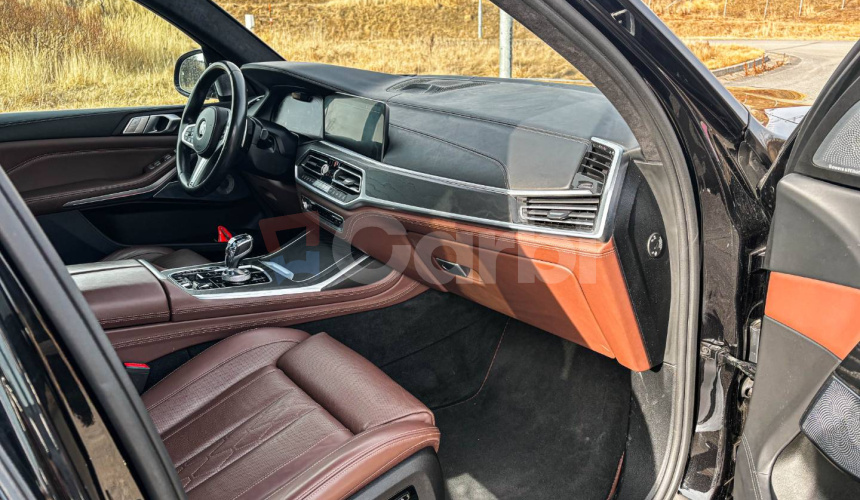 BMW X7 xDrive M50i A/T