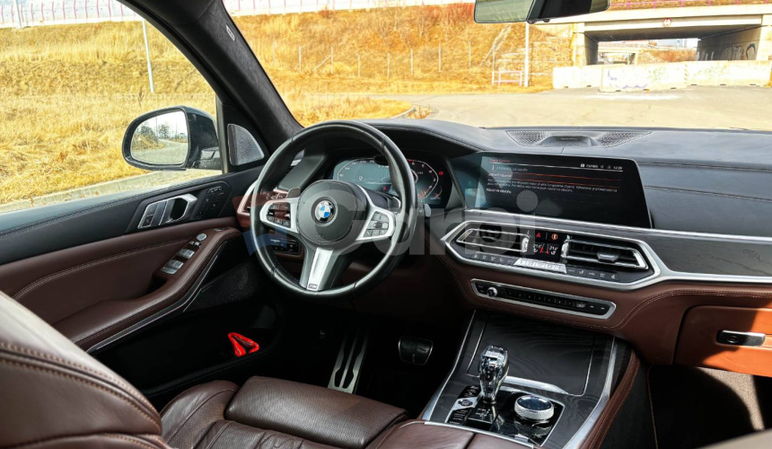 BMW X7 xDrive M50i A/T