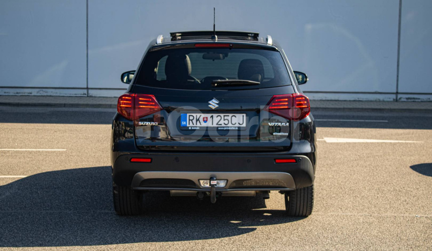Suzuki Vitara 1.4 103kW 4x4 Elegance+ Nová STK, Po servise