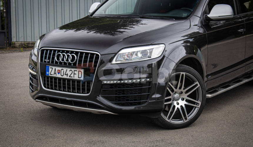 Audi Q7 4.2 TDI V8 Sline, po velkom servise, B&O, Pano, R21, ACC, vzduch