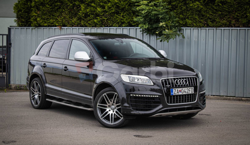 Audi Q7 4.2 TDI V8 Sline, po velkom servise, B&O, Pano, R21, ACC, vzduch