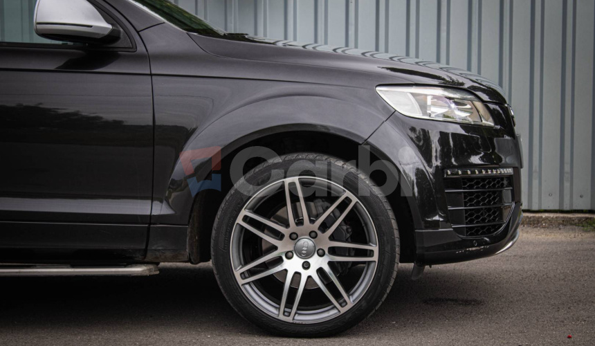 Audi Q7 4.2 TDI V8 Sline, po velkom servise, B&O, Pano, R21, ACC, vzduch