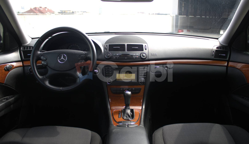 Mercedes-Benz E trieda Sedan 200 CDI Elegance A/T