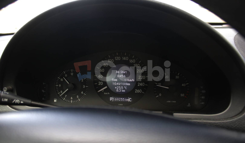 Mercedes-Benz E trieda Sedan 200 CDI Elegance A/T
