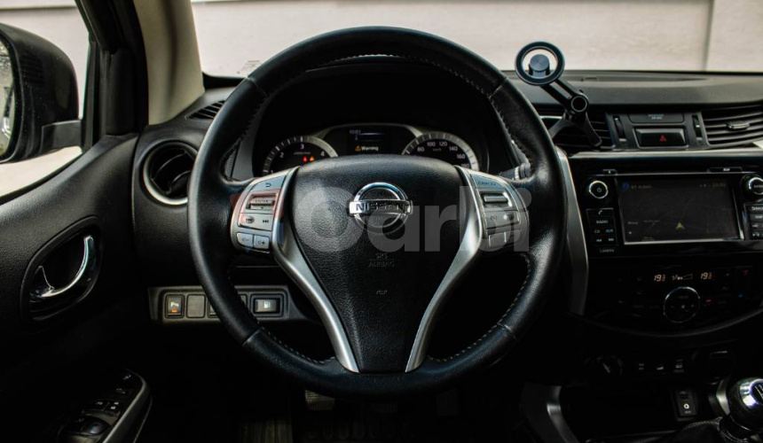 Nissan Navara DoubleCab dCi 190 Tekna