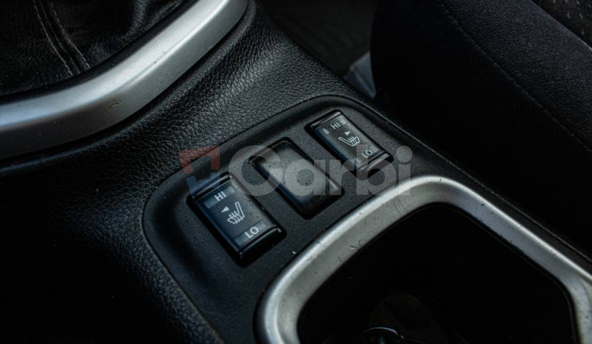Nissan Navara DoubleCab dCi 190 Tekna
