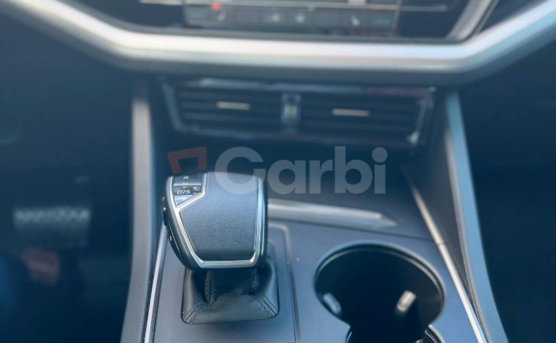 Volkswagen Touareg 3.0 V6 TDI SCR Elegance 4Motion Tiptronic