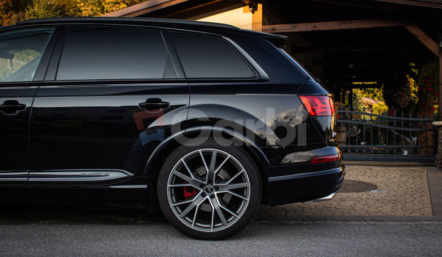 Audi SQ7 4.0 TDI V8 Quattro Tiptronic, Black Optik, Matrix LED, R22,Po veľkom servise