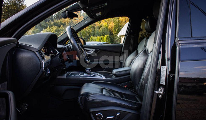Audi SQ7 4.0 TDI V8 Quattro Tiptronic, Black Optik, Matrix LED, R22,Po veľkom servise