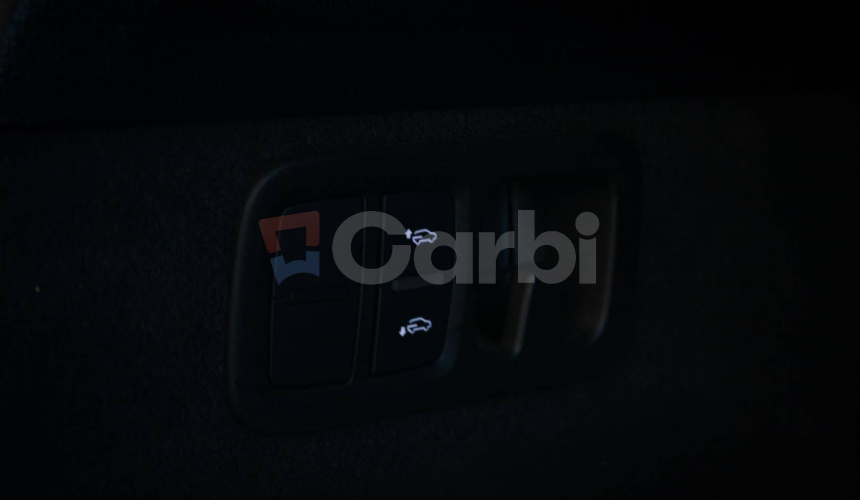 Audi SQ7 4.0 TDI V8 Quattro Tiptronic, Black Optik, Matrix LED, R22,Po veľkom servise