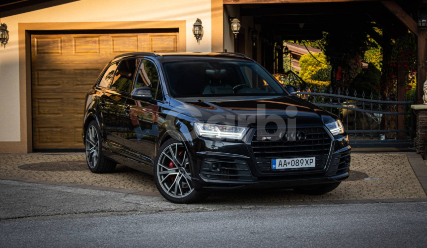 Audi SQ7 4.0 TDI V8 Quattro Tiptronic, Black Optik, Matrix LED, R22,Po veľkom servise