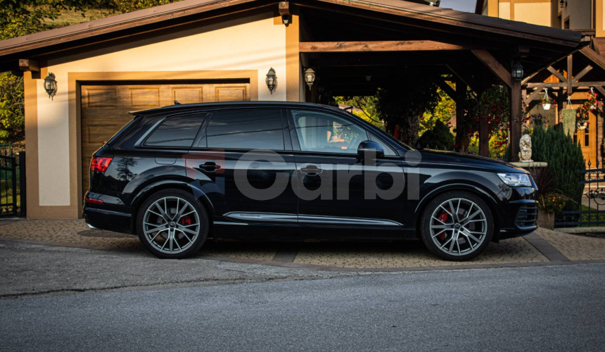 Audi SQ7 4.0 TDI V8 Quattro Tiptronic, Black Optik, Matrix LED, R22,Po veľkom servise