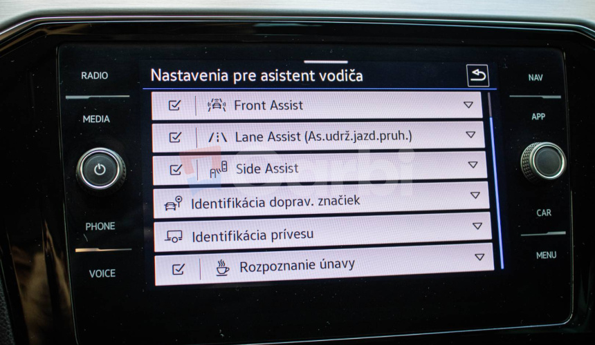 Volkswagen Passat Variant 2.0 TDI DSG 4Motion Rline, IQ light, Slovenské, Nelakované, DPH