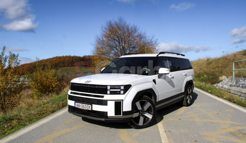 Hyundai Santa Fe PREMIUM 7S 4X4 1,6T-GDi HEV