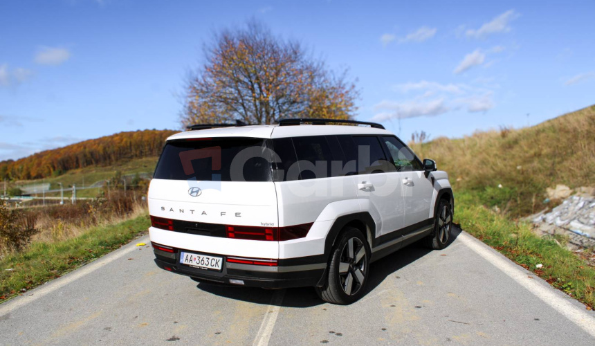 Hyundai Santa Fe PREMIUM 7S 4X4 1,6T-GDi HEV