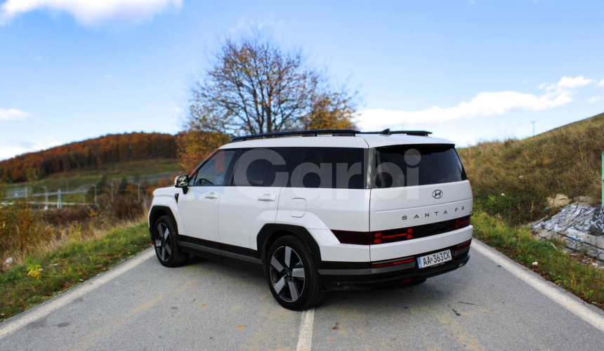 Hyundai Santa Fe PREMIUM 7S 4X4 1,6T-GDi HEV
