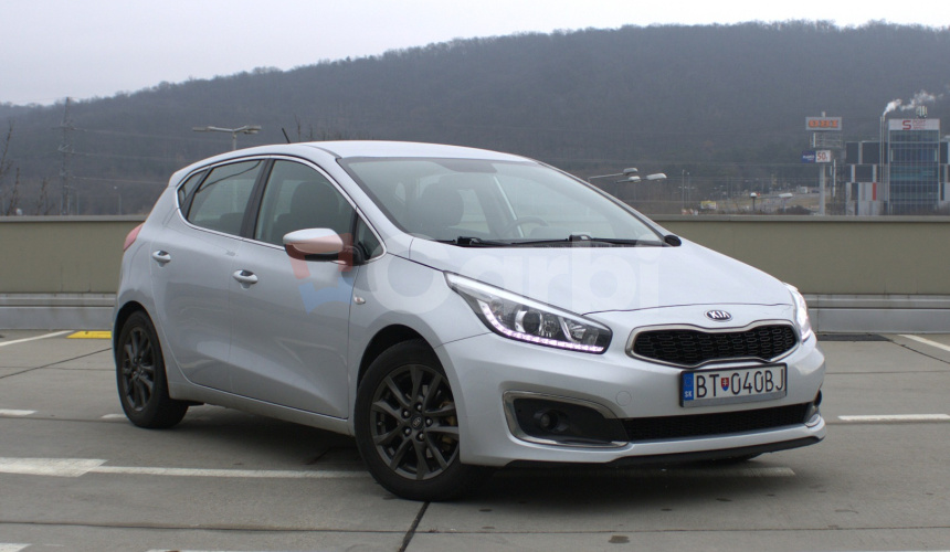 Kia Ceed 1.6 GDi, Silver, 99kw, MT6