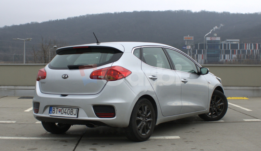 Kia Ceed 1.6 GDi, Silver, 99kw, MT6