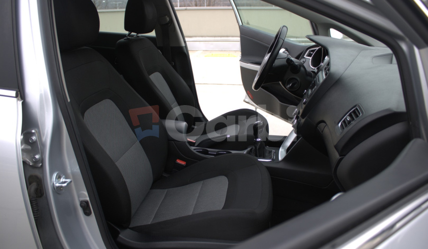 Kia Ceed 1.6 GDi, Silver, 99kw, MT6