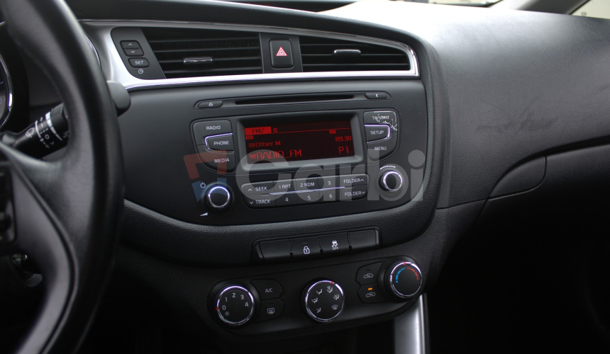 Kia Ceed 1.6 GDi, Silver, 99kw, MT6