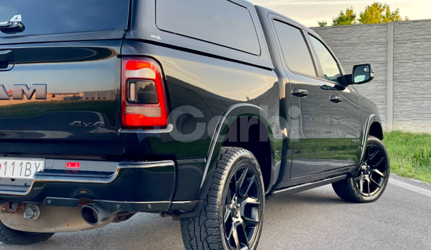 Dodge RAM Laramie 5,7 Hemi V8