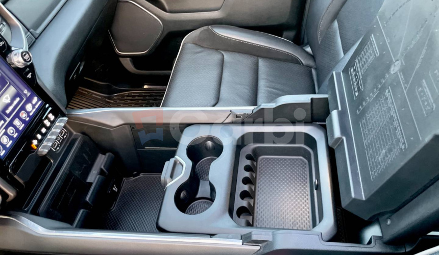 Dodge RAM Laramie 5,7 Hemi V8