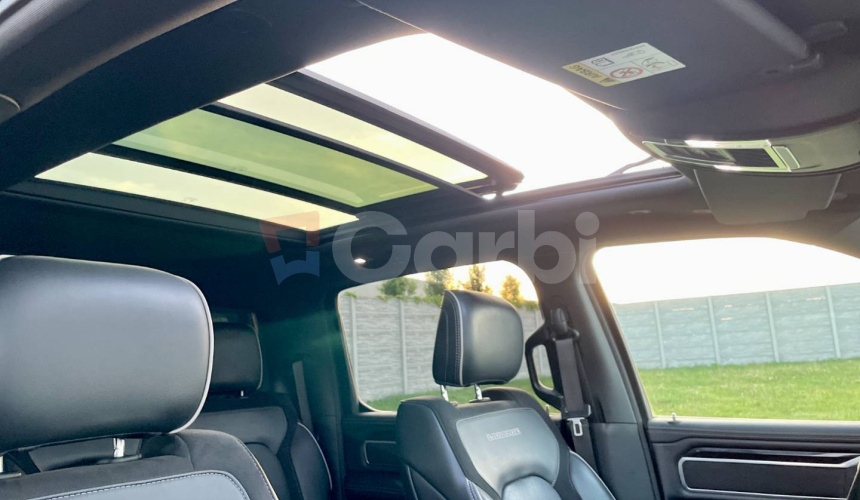 Dodge RAM Laramie 5,7 Hemi V8