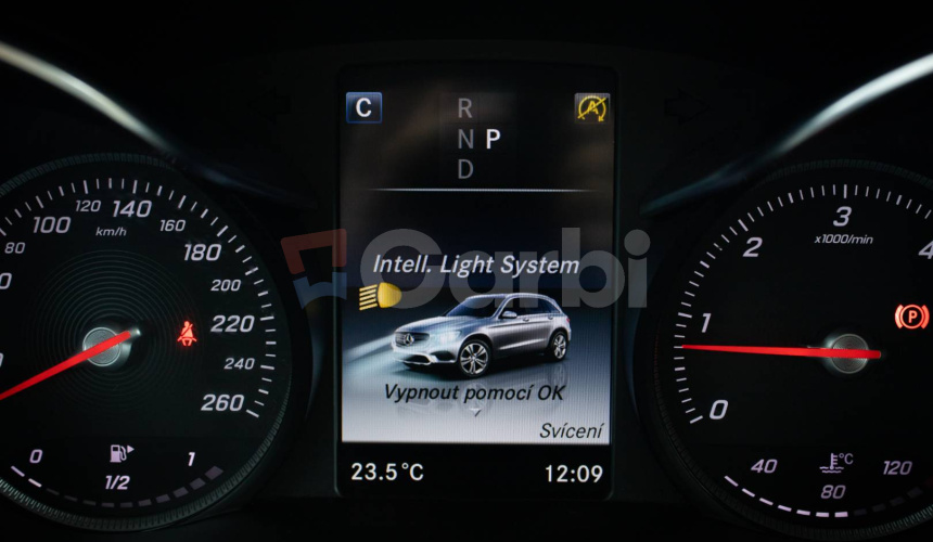 Mercedes-Benz GLC Kupé coupé 250d AMG 4Matic, 1. Majiteľ, Burmester, Odpočet, 360°kamera, keyll